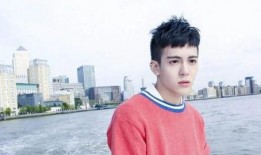 兔兔吃瓜娱乐曾舜晞,兔兔美食之旅